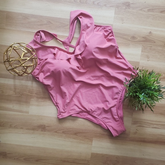 Xhilaration Other - 🎀XHILARATION Pink Ruffle Neck NWOT Swimsuit
